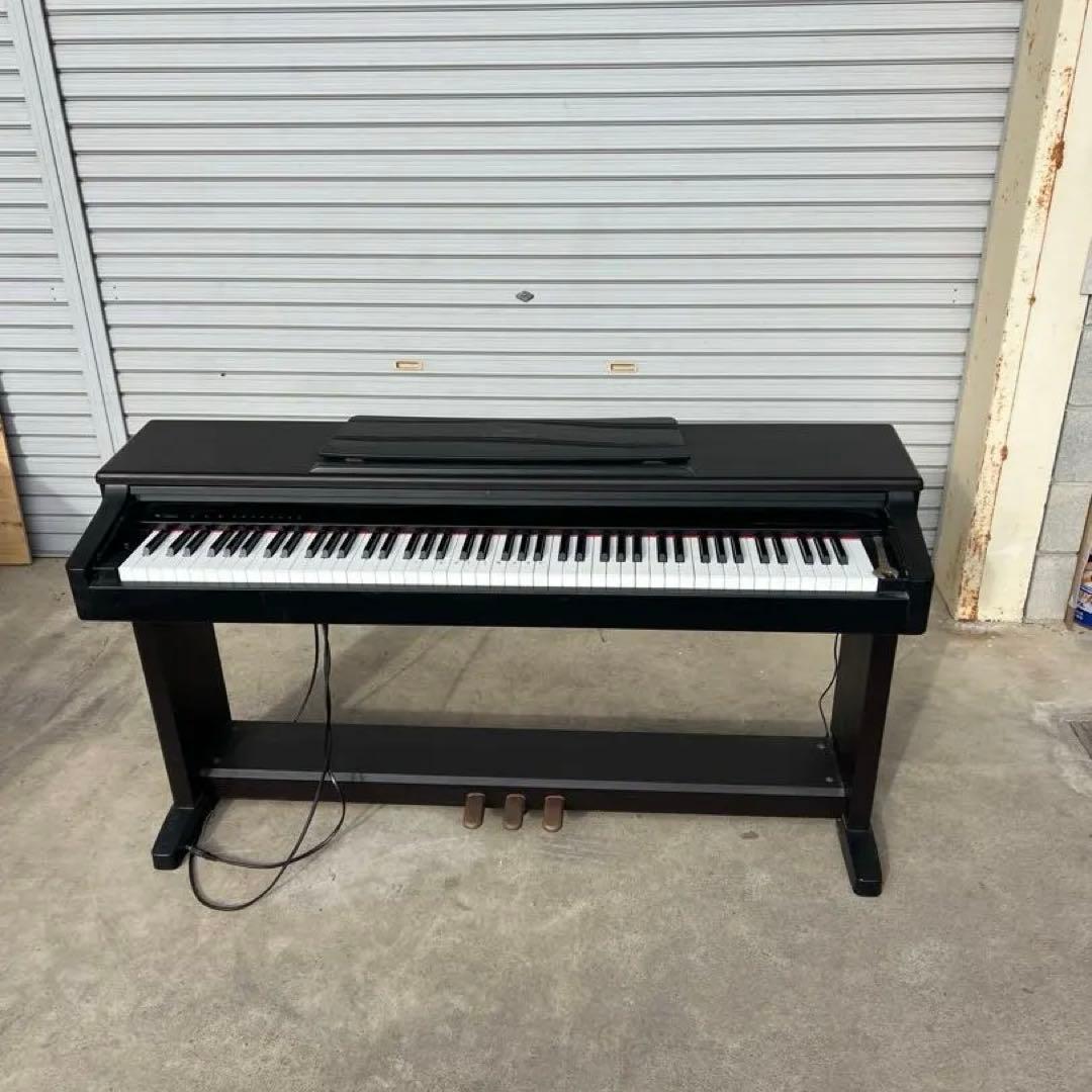 送料込★Yamaha 電子ピアノ Clavinova CLP-123