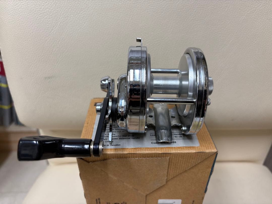 Abu Garcia Ambassadeur 8000C J-Speedベイト