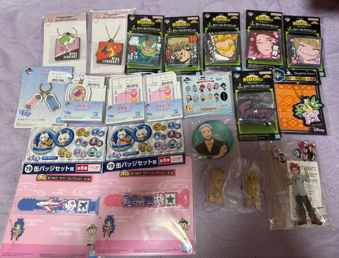 アニメグッズ まとめ売り 125点 ダンボール100サイズ
