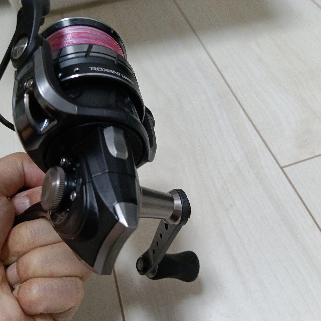 Abu Garcia ROXANI 2500SH スピニングリール