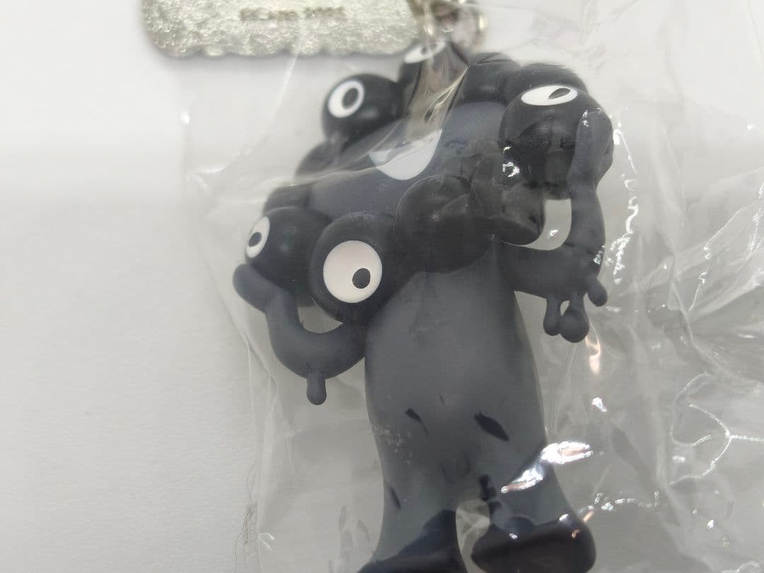 万博 ミャクミャク 立体マスコット キーホルダー 黒ミャクミャク　pvc 立体