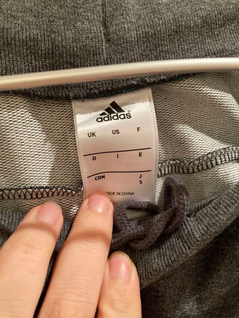 新品！adidas★長袖スポーツウェア上下セット！サイズM&S