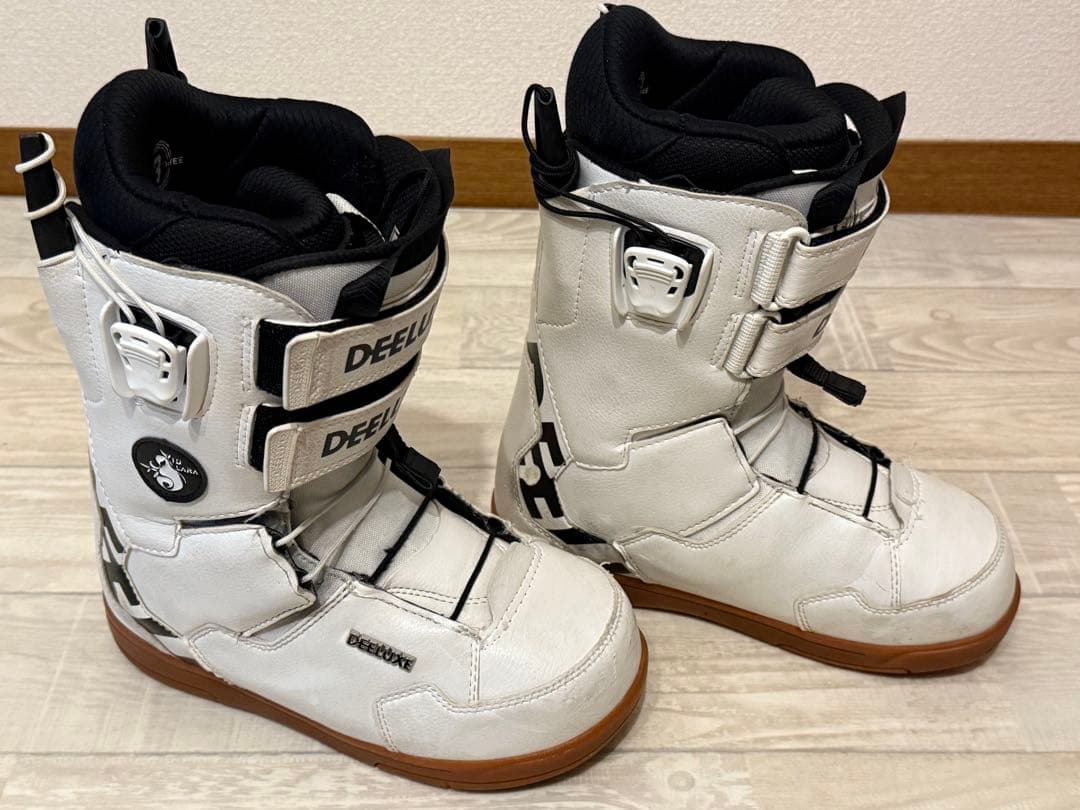 スノーボード deeluxe team ID LTD LARA 23.5cm