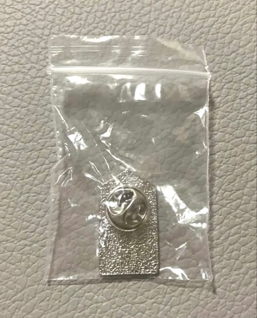 新品　万博 アメリカ館　ピンバッジ　非売品　未開封