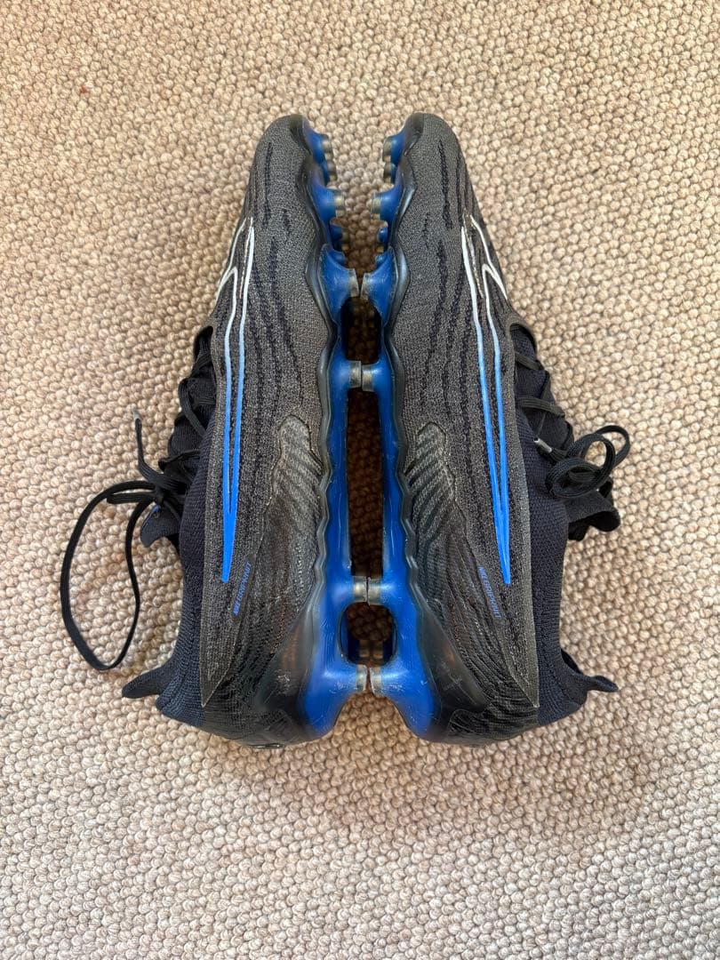 サッカースパイク ファントムGX エリートAGPROモデル27.5cm