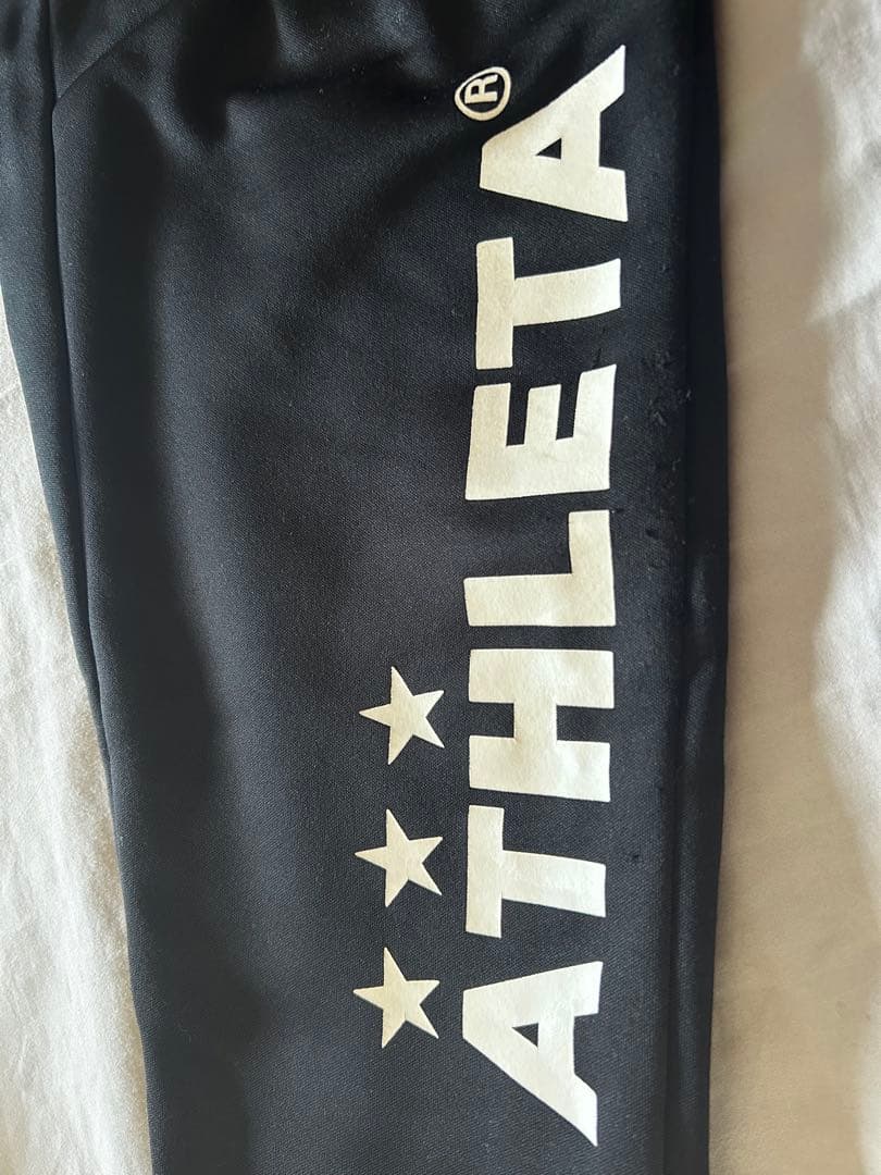 ATHLETA中綿ウォームウェア上下セット 黒 サイズＬ