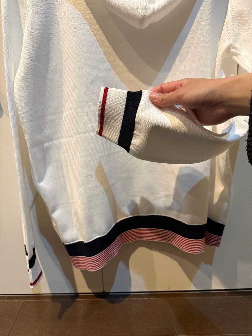 新品　  ホワイトニット　パーカーLL XL