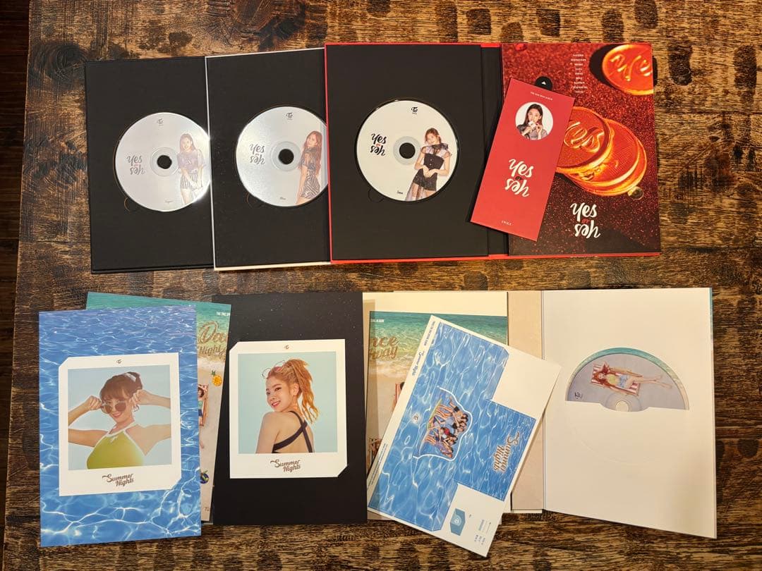 TWICE アルバム・トレカセット