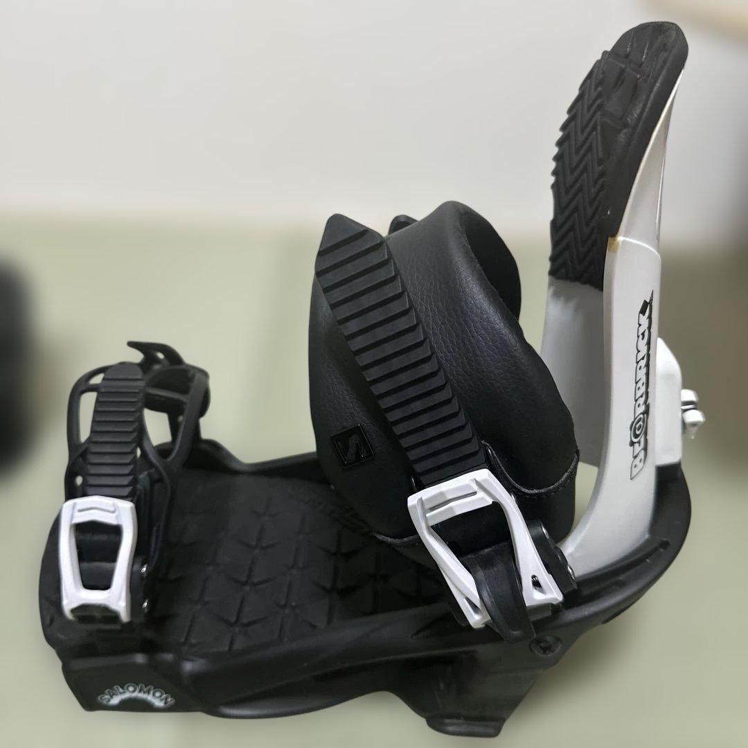 美品　SALOMON　TRIGGER　トリガー　BEARBRICK　Mサイズ