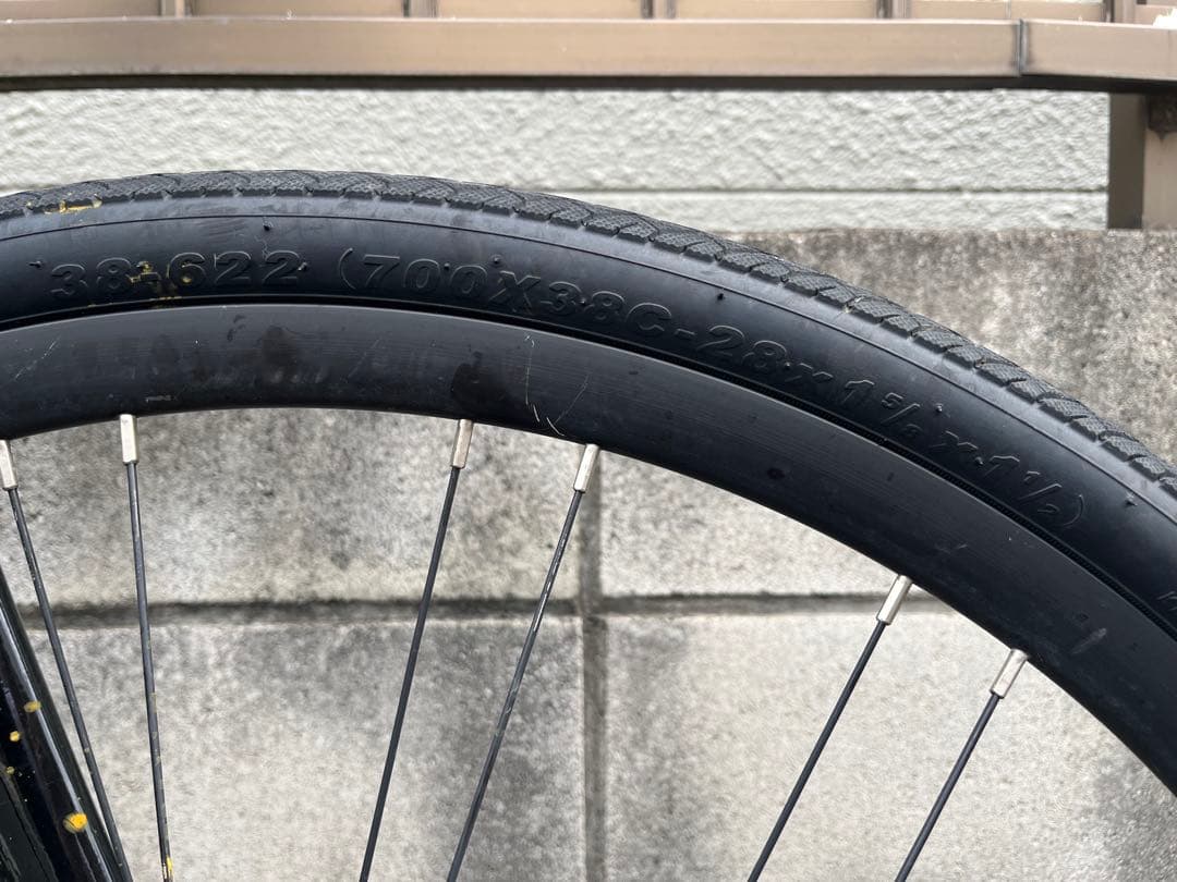 Bianchi C-Sports 2 クロスバイク 黒色 アルミ