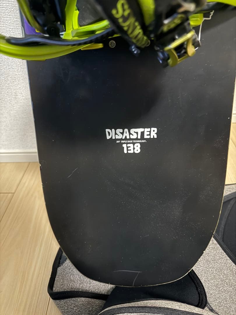 BATALEON DISASTER 138cm スノーボード