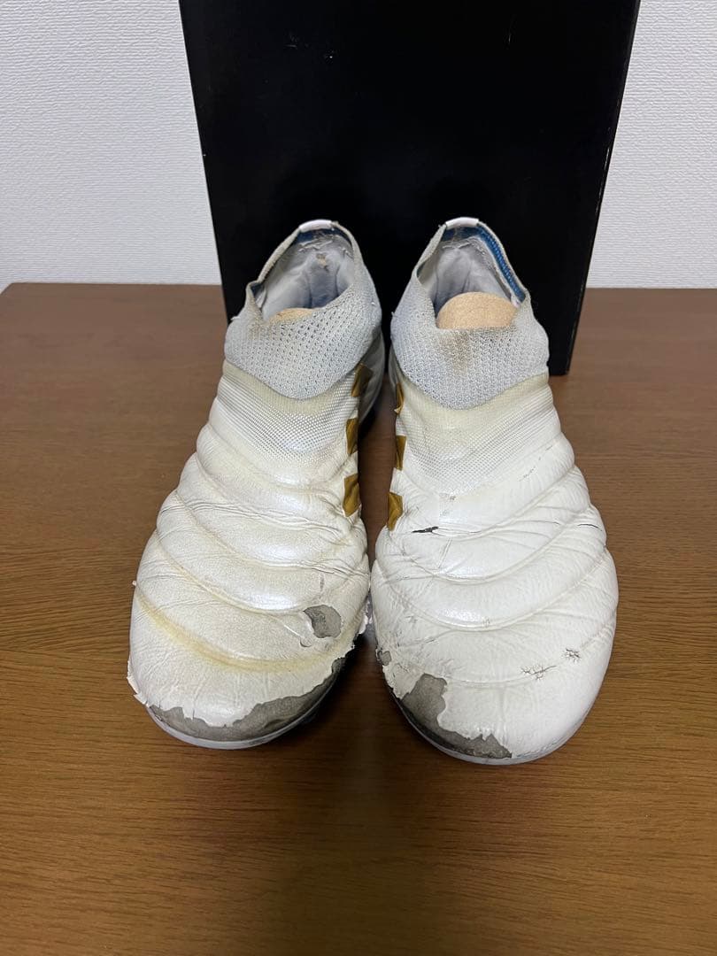 adidas アディダス　コパ19+FG/AG 27cm ホワイト　ゴールド白金