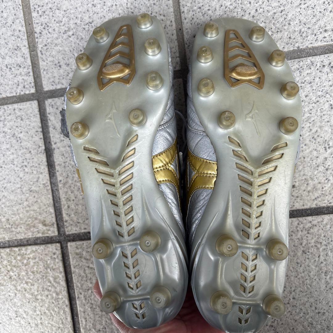 Mizuno Morelia DNAサッカーシューズ