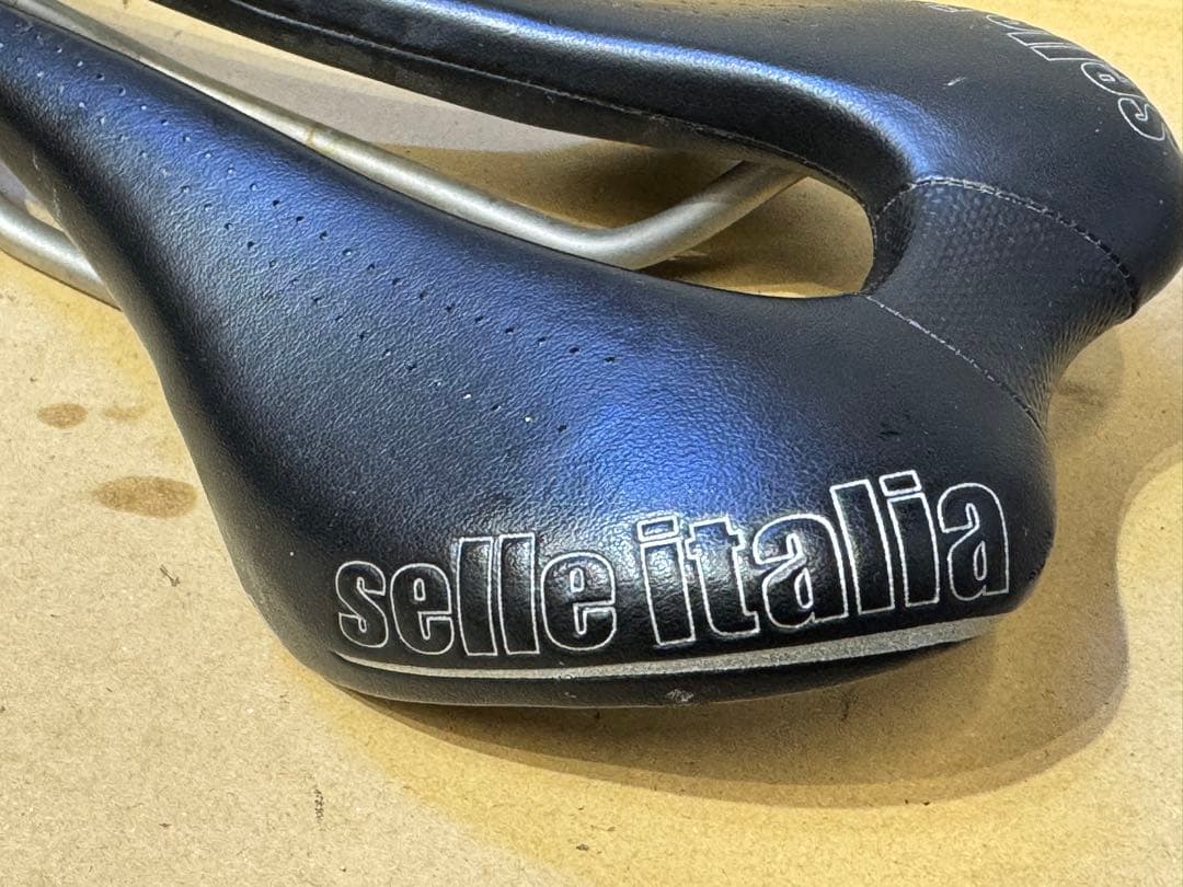 セライタリア　SLR SUPERFLOW