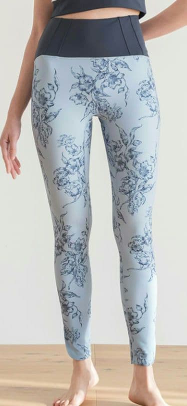 【SUKALA】アンティークプリントレギンス　Sサイズ