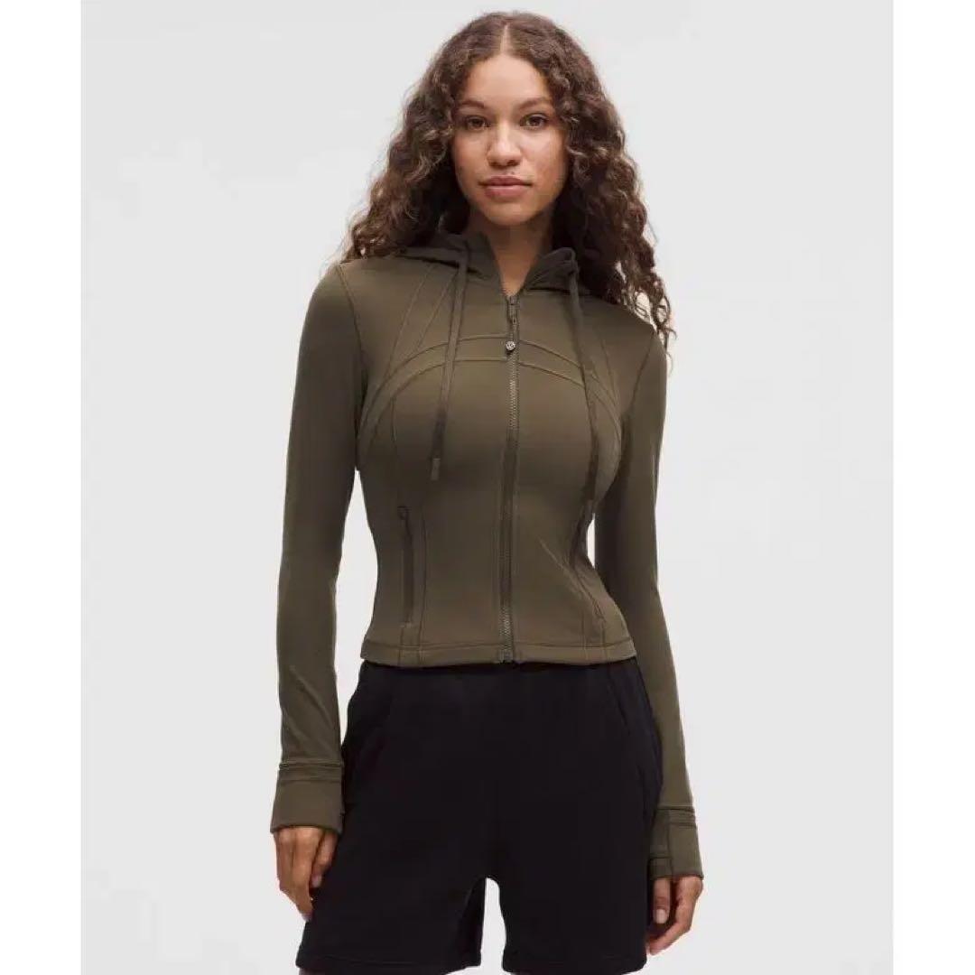 lululemon Defineフード付きクロップドジャケットNulu
