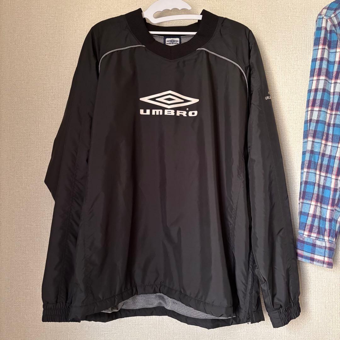 Y2K UMBRO アンブロ　プルオーバー ピステ ブロークコア センターロゴ