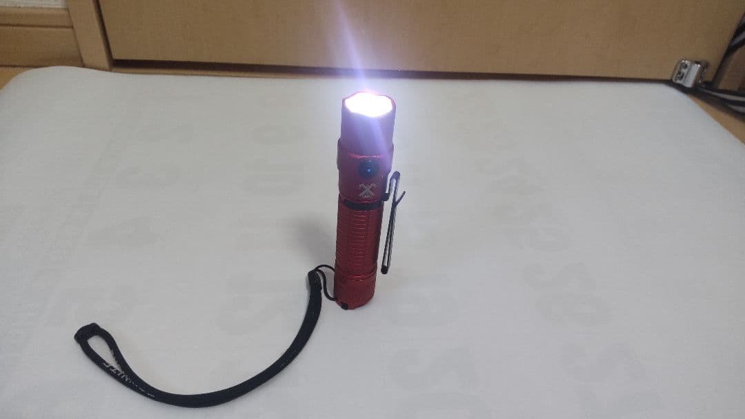 ThruNite TT20レッド