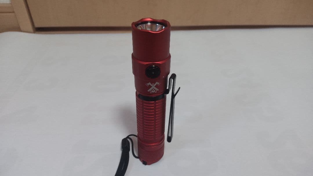 ThruNite TT20レッド