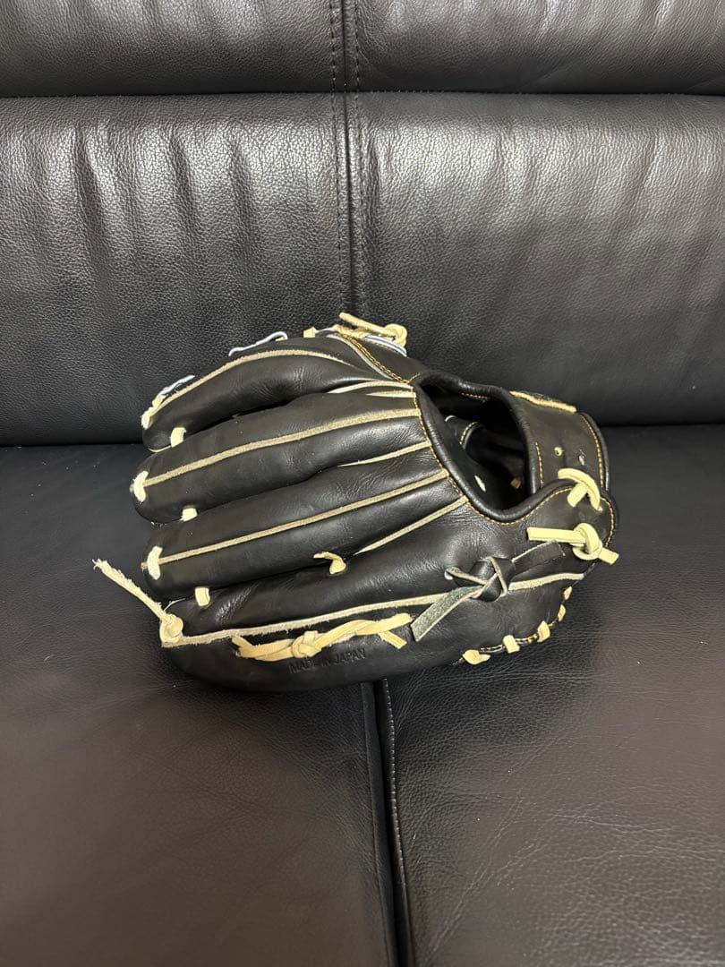 こ*け様 ゼットプロステイタス 硬式オーダー内野手用グラブ