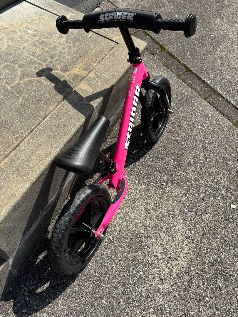 STRIDER SPORT バランスバイク 12インチ ピンク　日本正規品