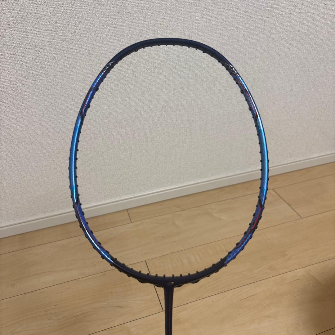 バドミントンラケット　ナノレイ900 4U5