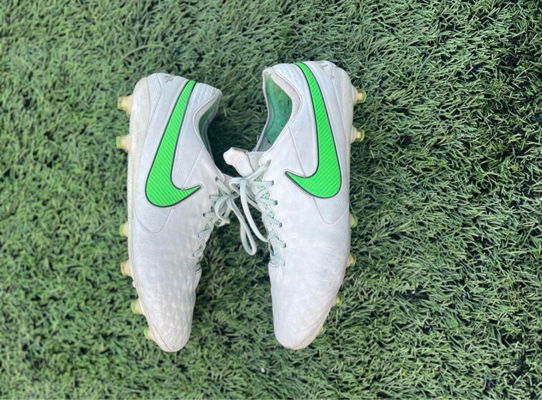 ナイキ ティエンポ レジェンド8 AG-pro 28cm サッカースパイク
