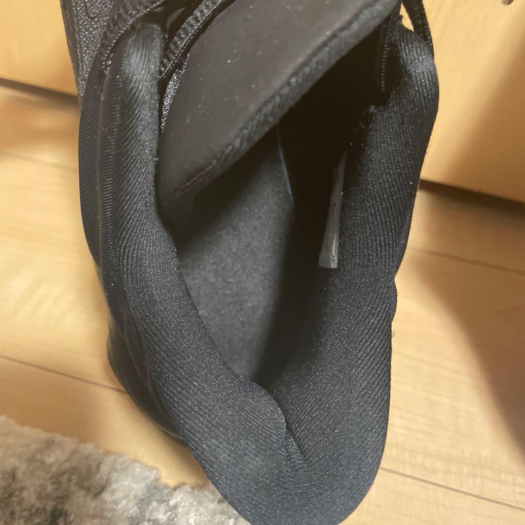 ヤニスイモータリティ 4 EP ブラック　28.5cm