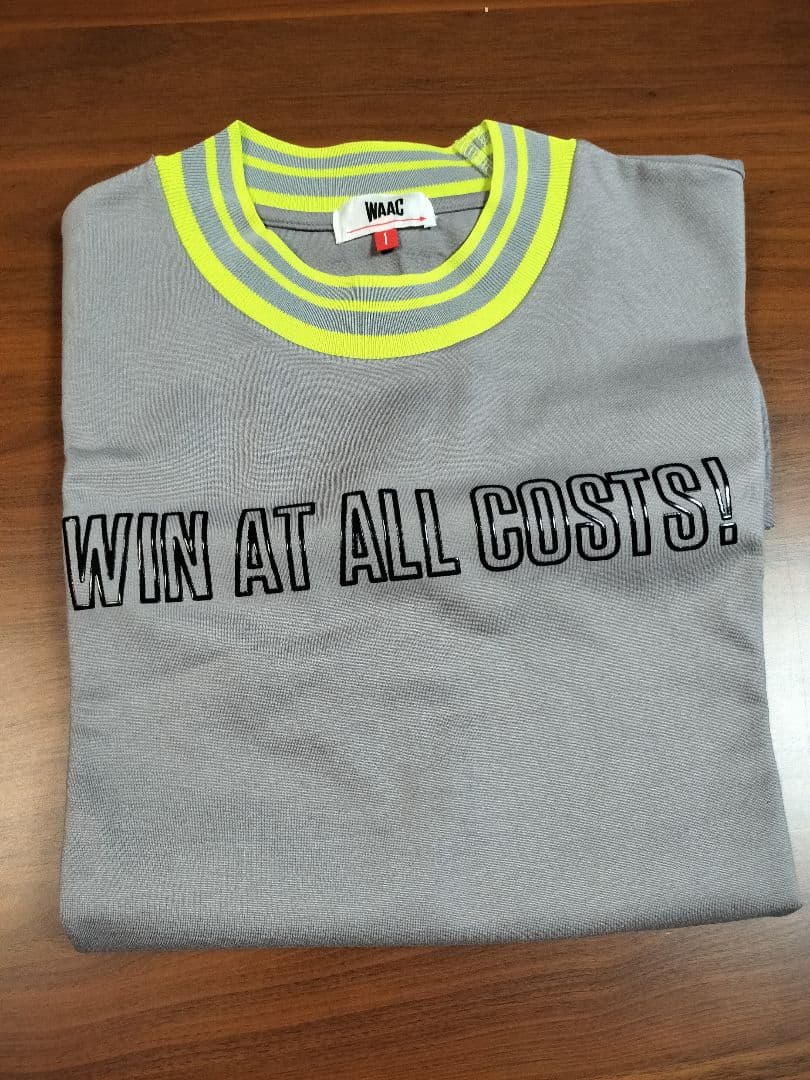 ごるこる　WAVC WIN AT ALL COSTS! 半袖シャツ グレー