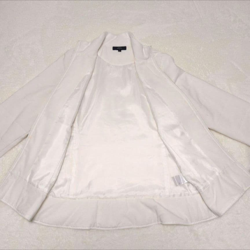 河本結プロ♡Callaway 裾フリル付き ジャケット Lサイズ 美品♡防寒