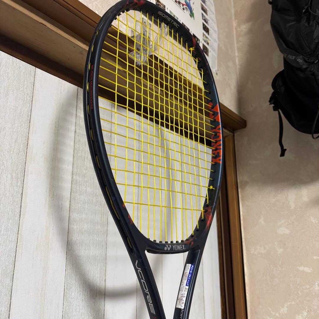 YONEX VCORE PRO 97 ISOMETRIC テニスラケット　硬式