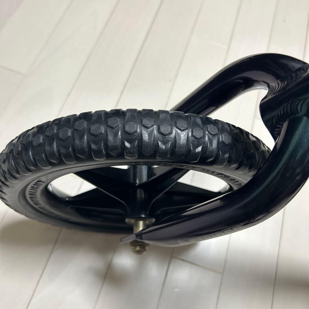 ストライダープロ　STRIDER PRO バランスバイク メタリック