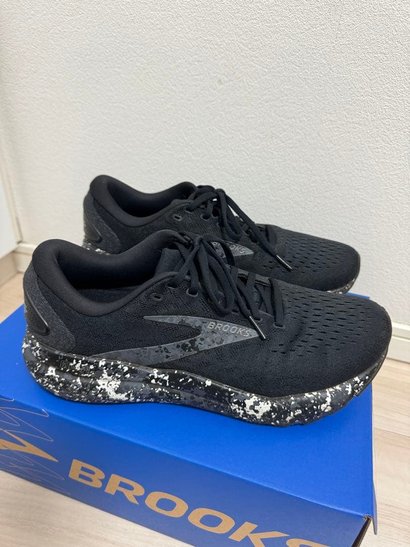 BROOKS GHOST16 ブルックス ゴースト16 　27㎝　美品
