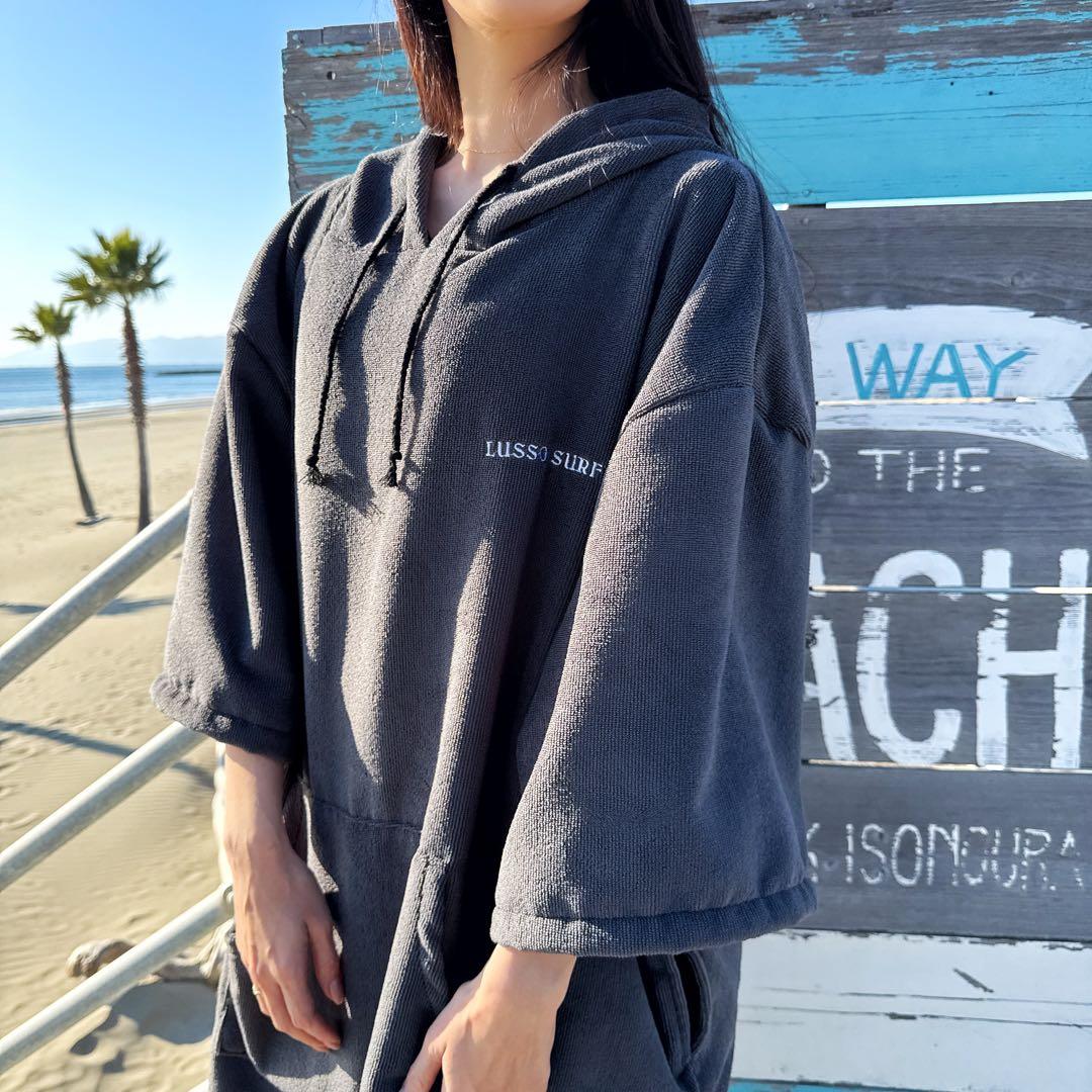 再入荷　LUSSO SURF お着替えポンチョ　グレー⭐︎送料込み