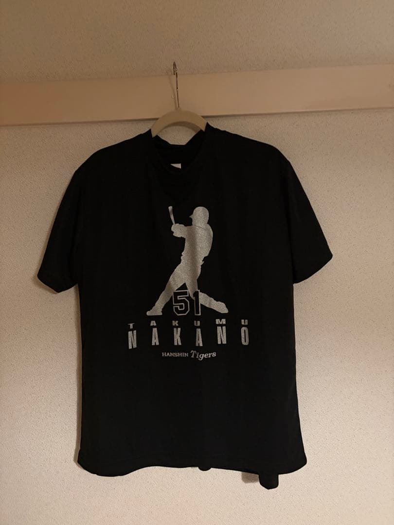 阪神タイガース シークレットTシャツ5 近本選手 51 中野選手2枚セット