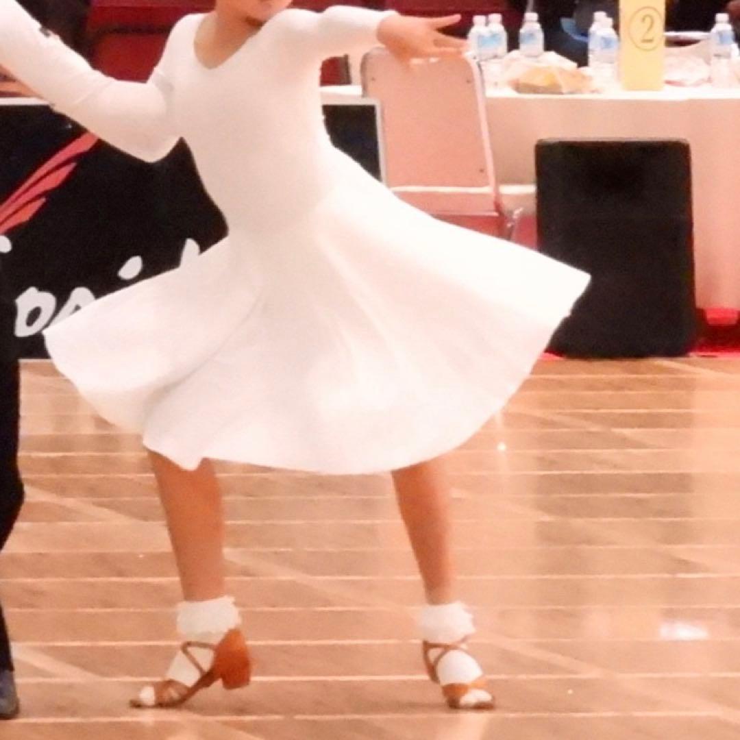 社交ダンス　ジュブナイルドレス　白
