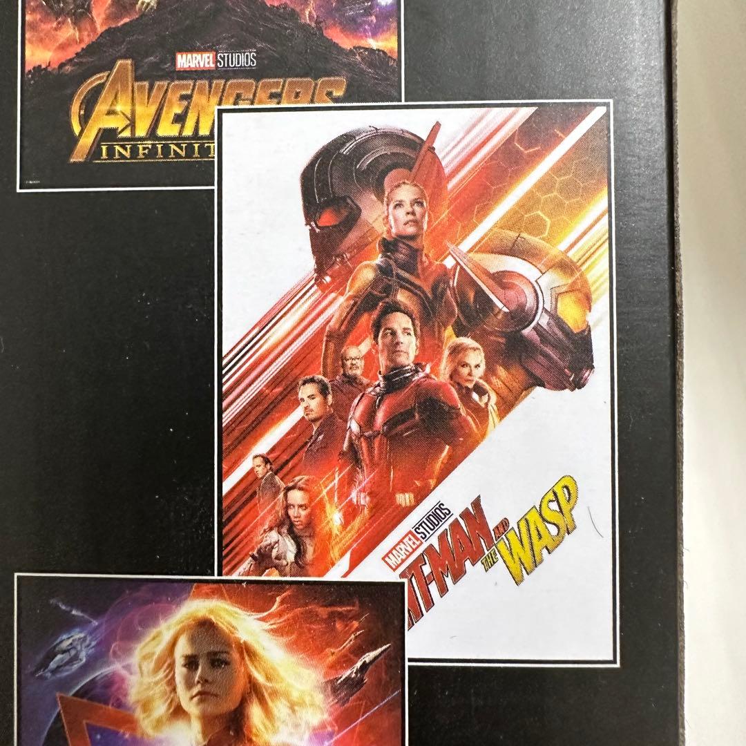 マーベル アベンジャーズ ポスター アクリルスタンド ガチャ フィギュア