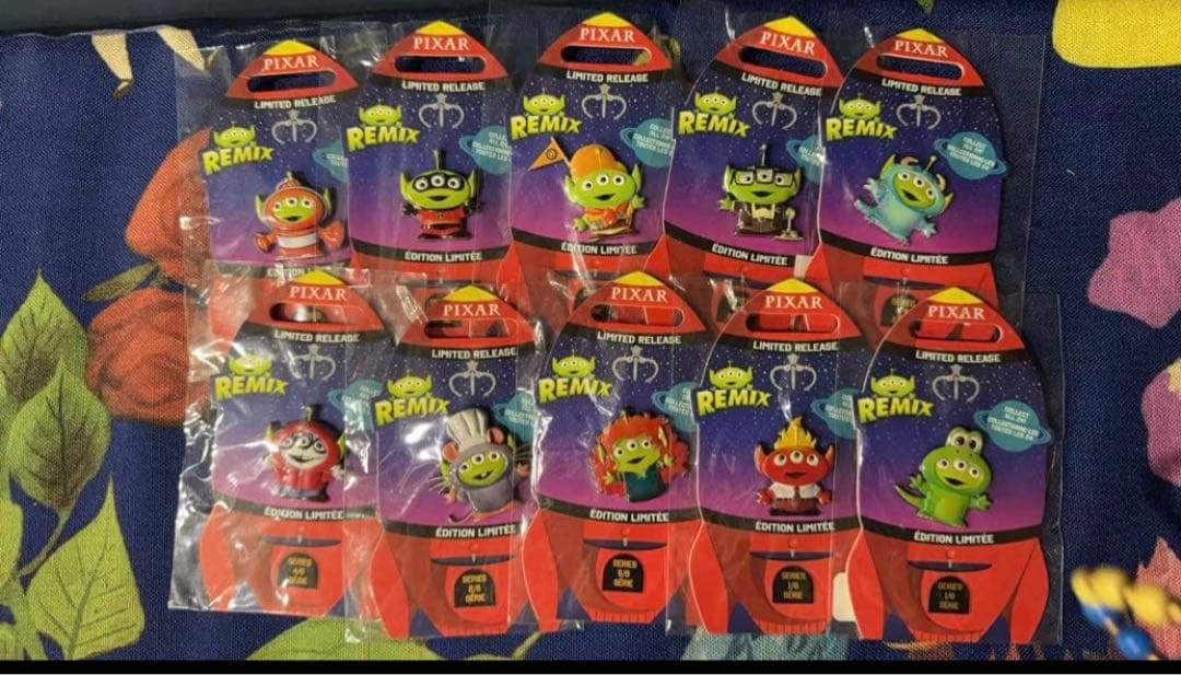 上海ディズニー正規品リトルグリーンメントイストーリーピンバッジ10点セット