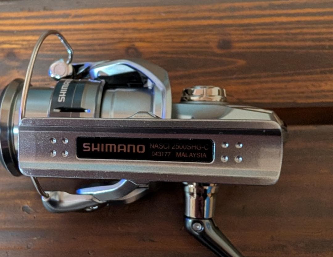 シマノスピニングリール 21 ナスキー 2500SHGと2500替えスプール
