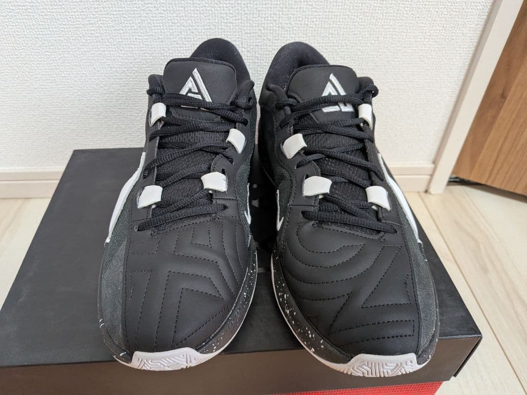 シューズ(男性用) Nike zoom freak 5