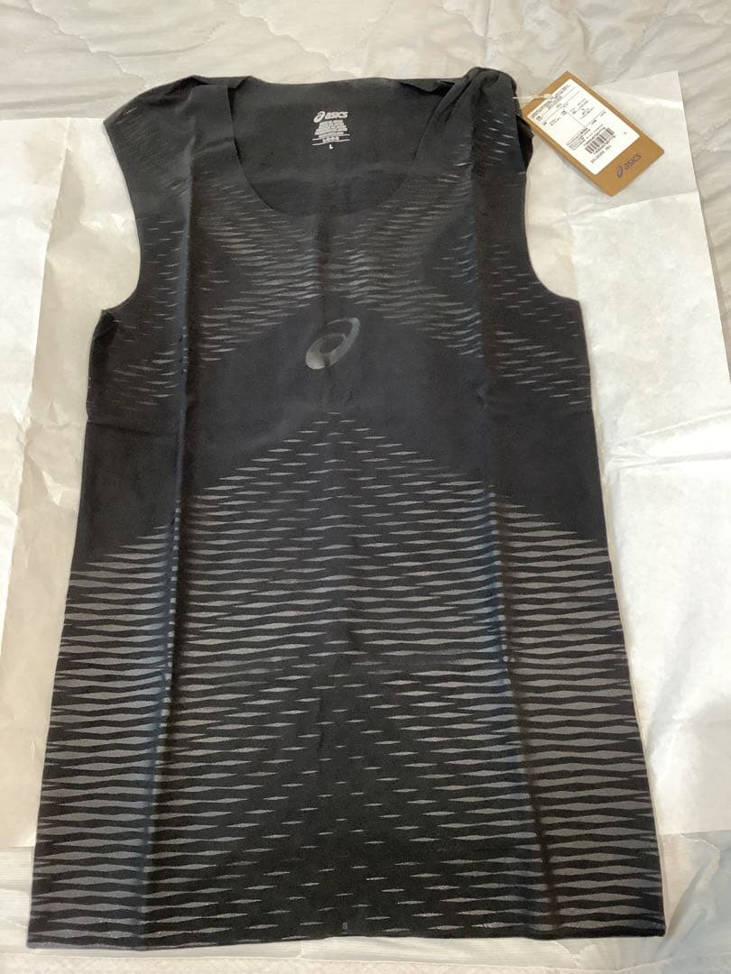 アシックスSPEEDベースレイヤー新品Mサイズ