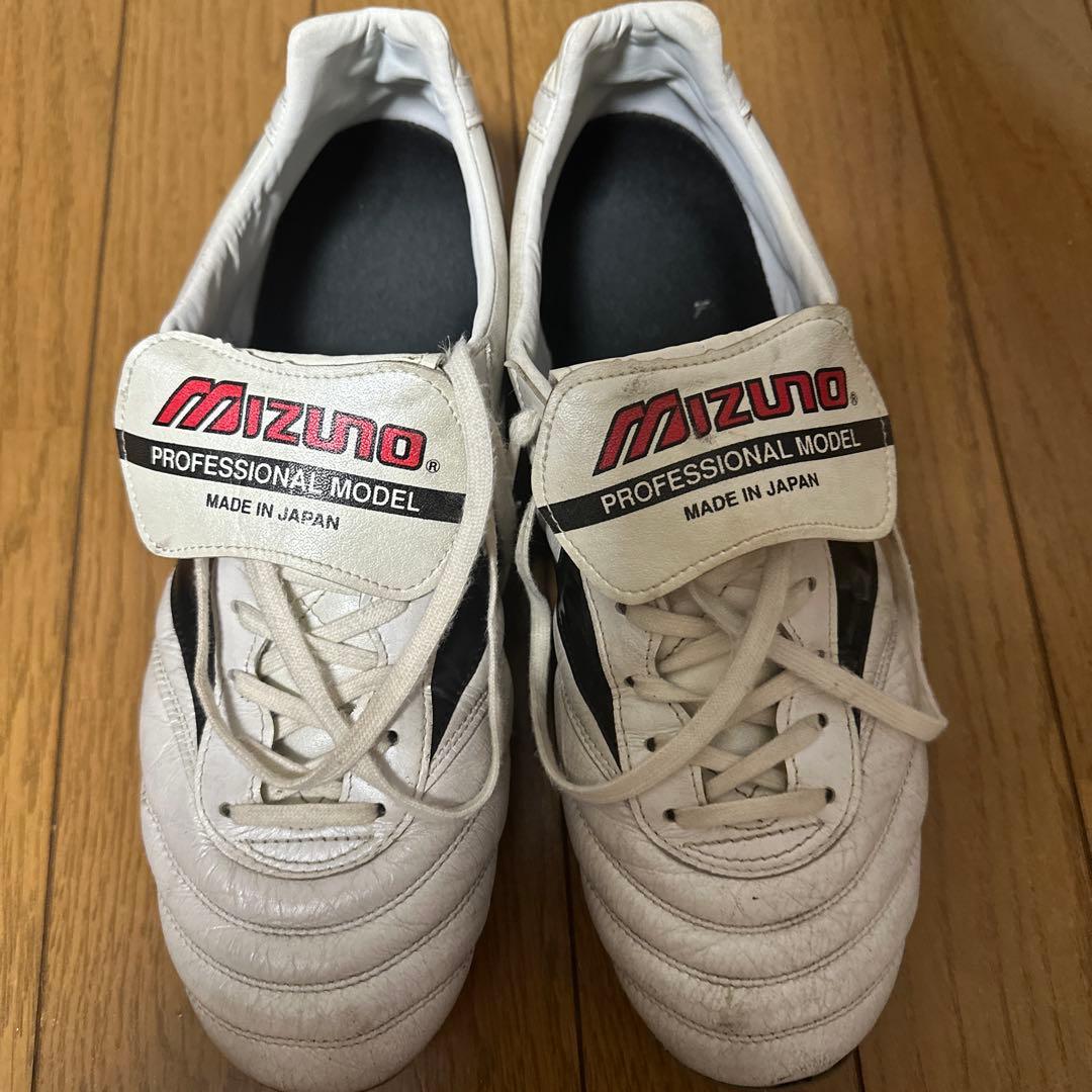 Mizuno モレリア