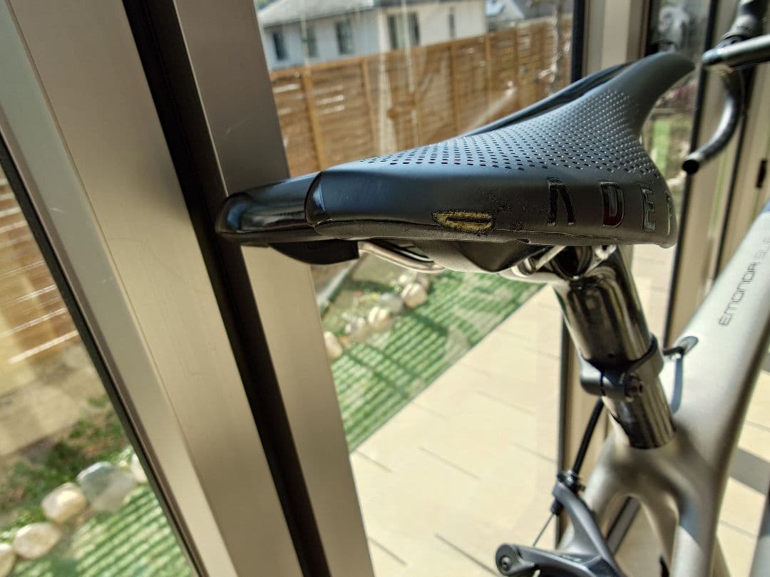 TREK　Emonda　SL6 アルテグラ　11速　キズ多数あり