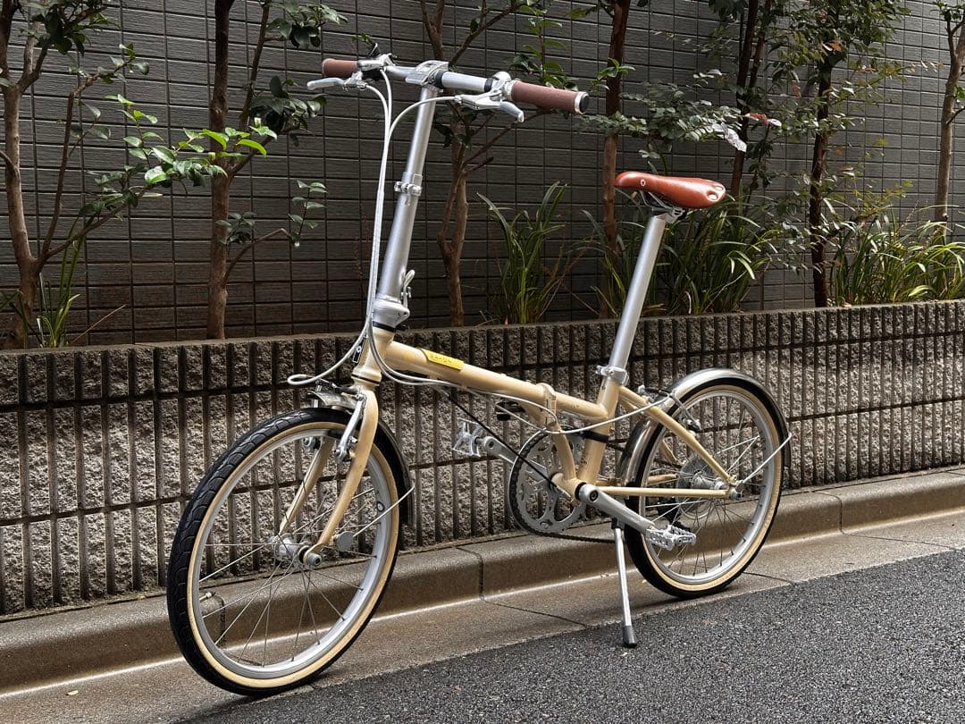 DAHON BOARDWALK D7 シルキーベージュ