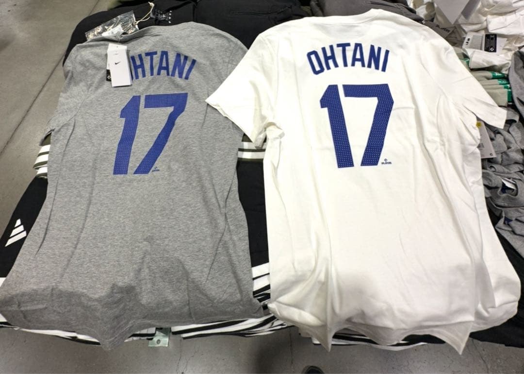 バラ売可　新品未使用　2枚セット　ドジャース　大谷　tシャツ　XL コストコ