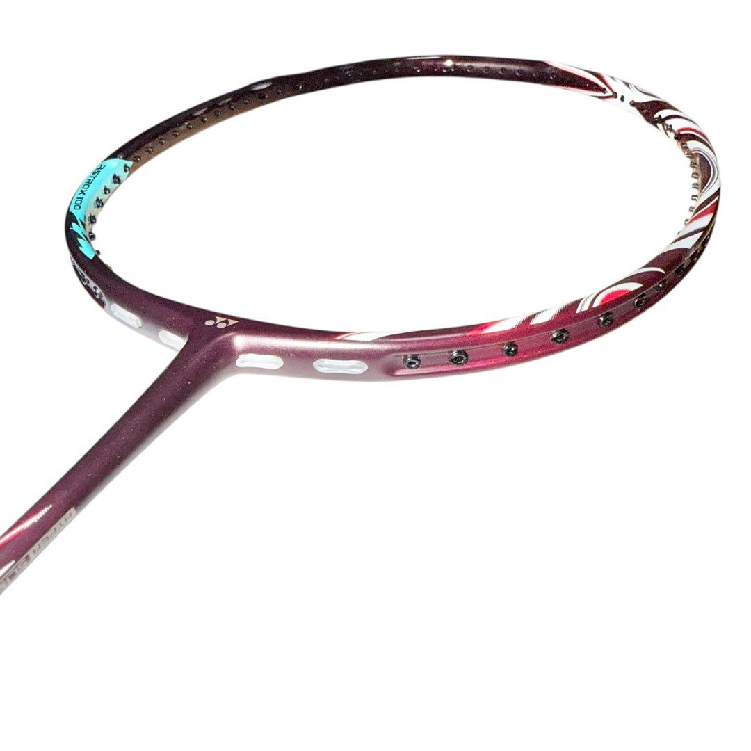 【極美品】YONEX アストロクス100ZZ クレナイ 3UG6 126-14