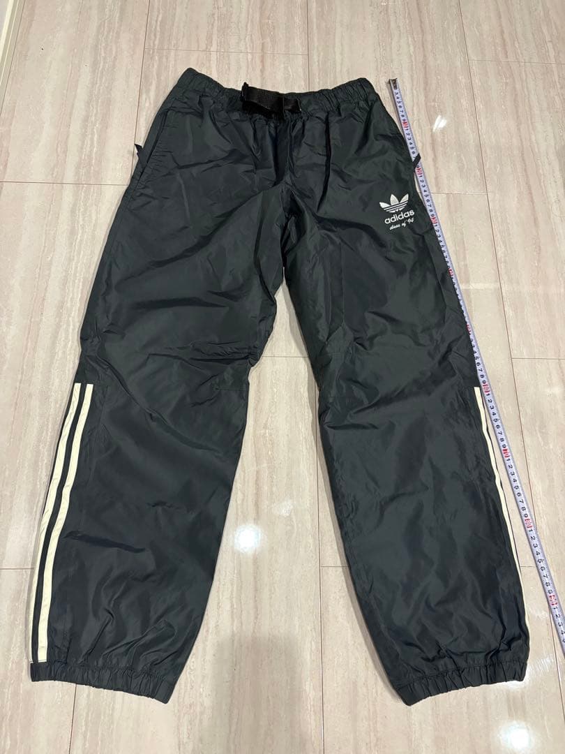adidas Originals スノーボードウェア
