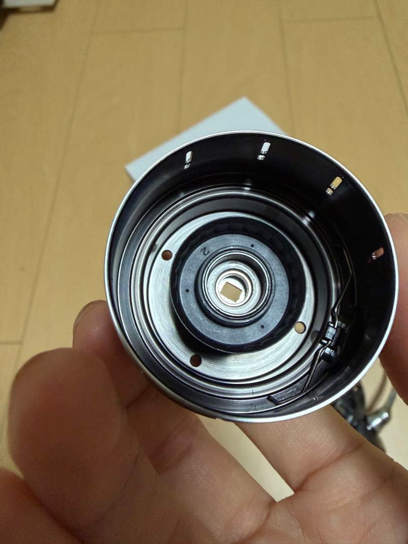 24/LUVIAS LT2500S スピニングリール　フルベアリングチューン済み