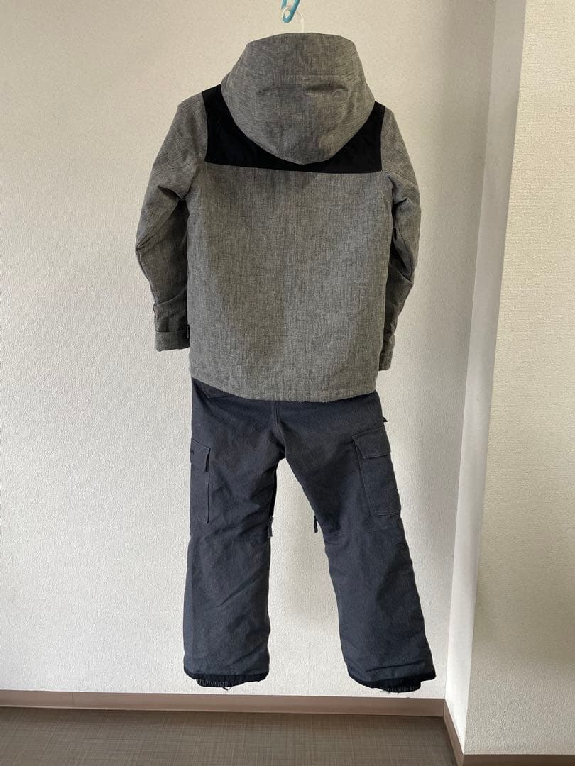 Burton 子ども用スノーボードウェア グレー/ブラック　Sサイズ