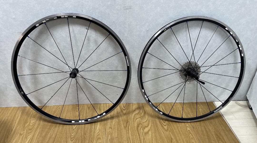 Y♢859 シマノ　ホイール前後輪セット WH-RS10　スプロケット付き
